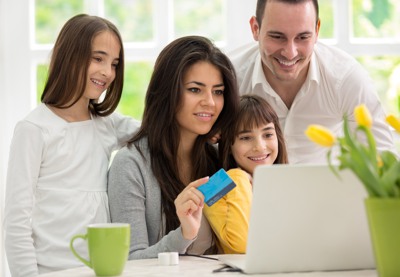 Family shopping online