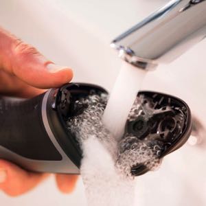 Cleaning Philips shaver